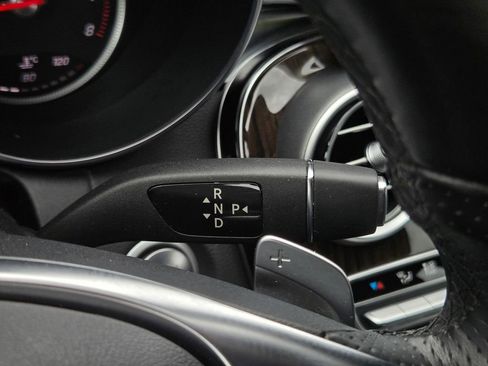 Used 2015 Mercedes-Benz C 300 Sedan image 27