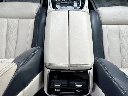 Used 2021 BMW X7 M50i AWD/4WD image 24
