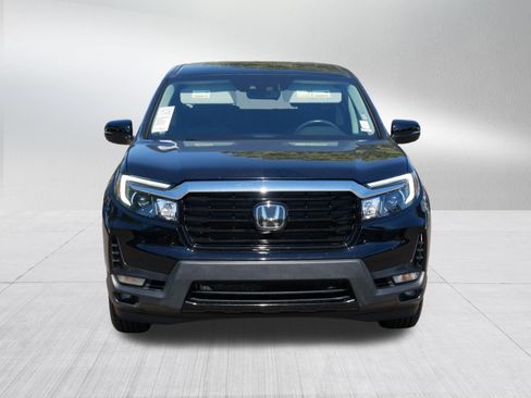 Used 2023 Honda Ridgeline RTL-E image 2
