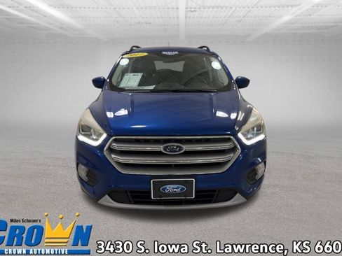 Used 2017 Ford Escape SE w/ Equipment Group 201A AWD/4WD image 1