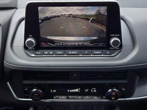 New 2026 Nissan Rogue SV w/ Cold Weather Package FWD image 15