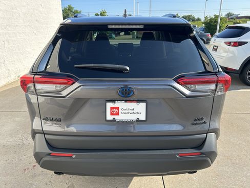 Used 2024 Toyota RAV4 XLE w/ Convenience Package AWD/4WD image 5