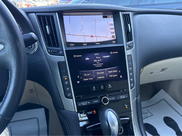 Used 2015 INFINITI Q50 Premium w/ Navigation Package AWD/4WD image 15