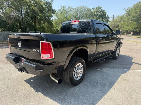 Used 2018 RAM 2500 Laramie AWD/4WD image 5