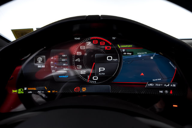 Certified 2025 Ferrari Roma Spider RWD image 37