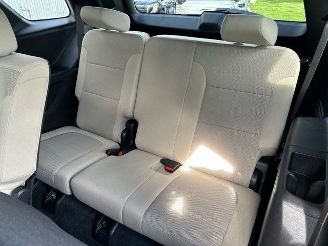 Used 2023 Chevrolet Traverse LS w/ Midnight/Sport Edition FWD image 41