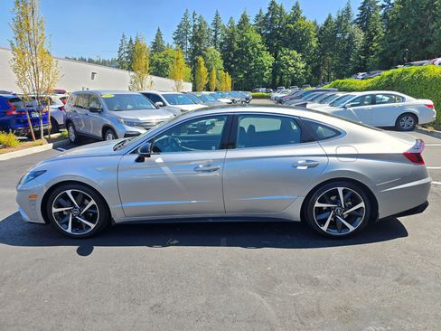 Used 2021 Hyundai Sonata SEL Plus w/ Tech Package FWD image 4