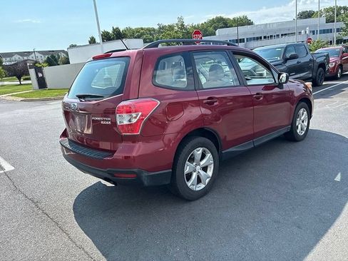 Used 2015 Subaru Forester 2.5i w/ Alloy Wheel Package AWD/4WD image 8