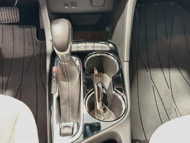 Certified 2024 Buick Encore GX Preferred w/ Comfort Package AWD/4WD image 15