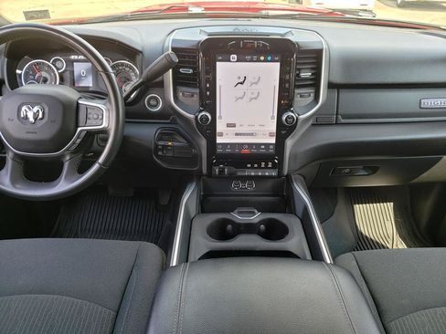 Used 2024 RAM 3500 Big Horn w/ Sport Appearance Package AWD/4WD image 14