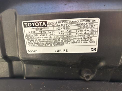Used 2016 Toyota Tundra SR AWD/4WD image 31