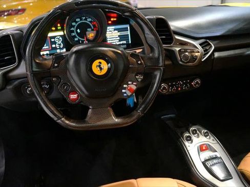 Used 2011 Ferrari 458 Italia Coupe image 17