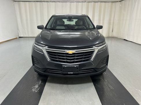 Used 2022 Chevrolet Equinox LS image 3