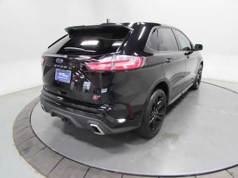 Certified 2024 Ford Edge ST w/ Equipment Group 401A AWD/4WD image 7