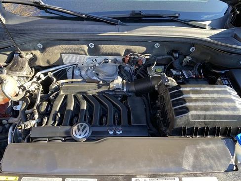 Used 2021 Volkswagen Atlas SE w/ Panoramic Sunroof Package image 34