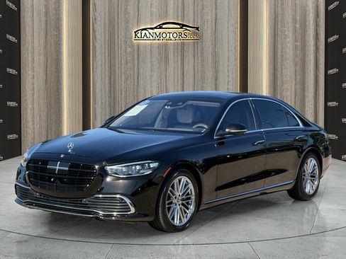 Used 2021 Mercedes-Benz S 580 4MATIC Sedan w/ Warmth & Comfort Package image 8
