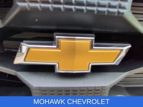 Used 2025 Chevrolet Silverado 1500 Custom AWD/4WD image 31