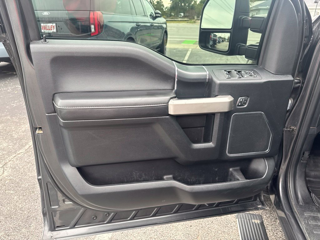 Used 2020 Ford F150 Lariat w/ Equipment Group 502A Luxury AWD/4WD image 15
