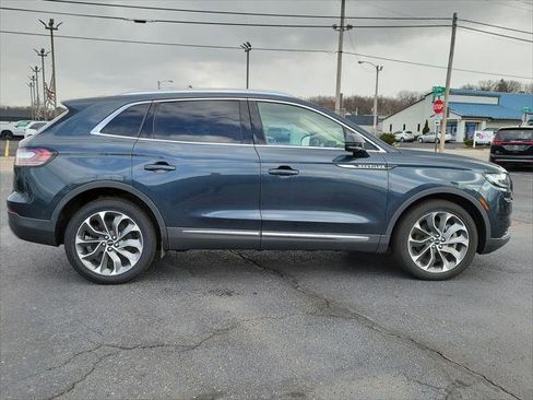 Used 2022 Lincoln Nautilus Reserve image 26