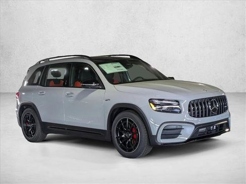 New 2026 Mercedes-Benz GLB 35 AMG 4MATIC image 7