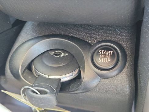 Used 2014 MINI Cooper Countryman image 26