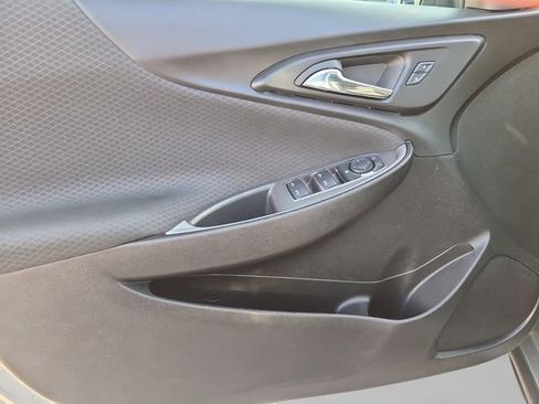 Used 2025 Chevrolet Malibu LT image 18