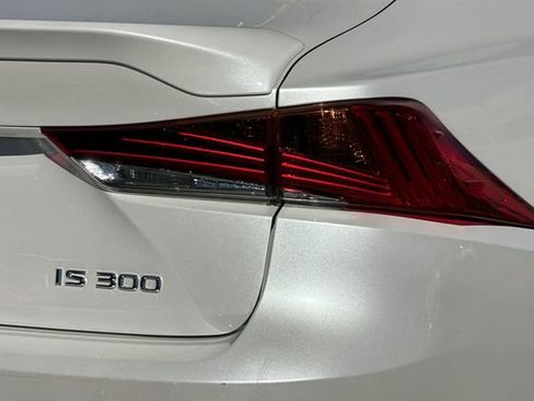 Used 2020 Lexus IS 300 w/ Navigation Package image 28