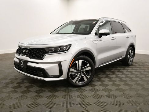 Certified 2023 Kia Sorento SX Prestige AWD/4WD image 2