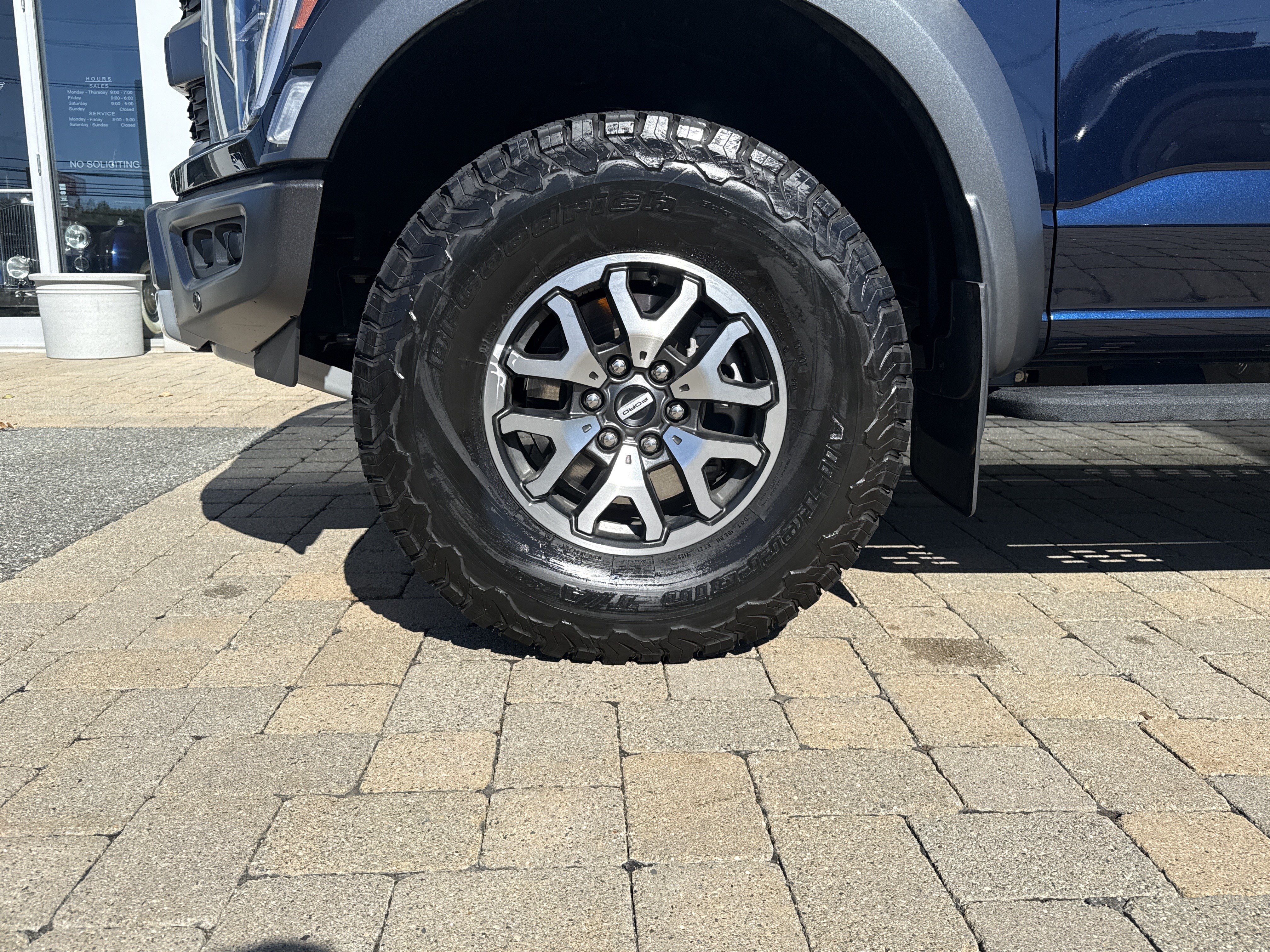 Used 2022 Ford F150 Raptor w/ Equipment Group 801A High AWD/4WD image 6