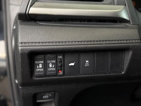 Used 2025 Honda Odyssey EX-L image 28