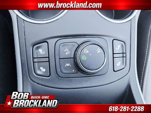 Used 2023 GMC Terrain SLE w/ Driver Convenience Package AWD/4WD image 29