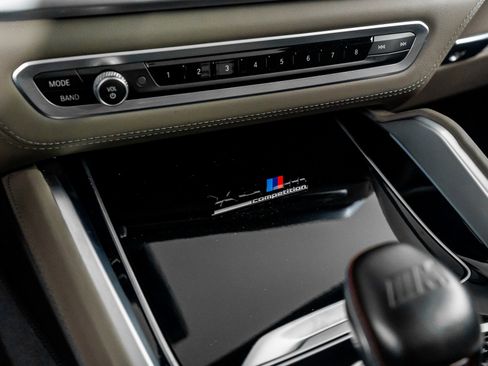 Used 2023 BMW X6 M Competition image 38
