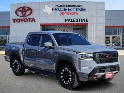 Used 2022 Nissan Frontier Pro-X w/ Technology Package image 1