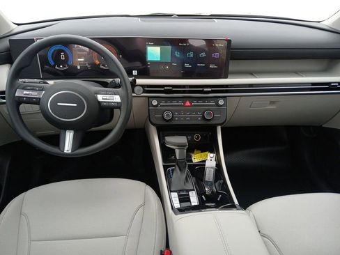 New 2026 Hyundai Tucson SE FWD image 10