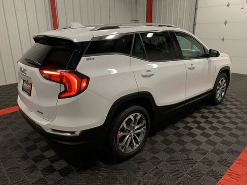 Used 2021 GMC Terrain SLT image 4