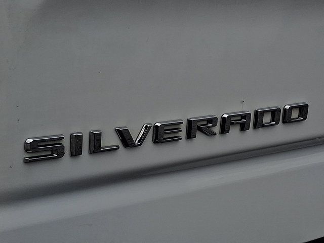 Used 2019 Chevrolet Silverado 1500 Custom Trail Boss w/ Custom Convenience Package AWD/4WD image 30
