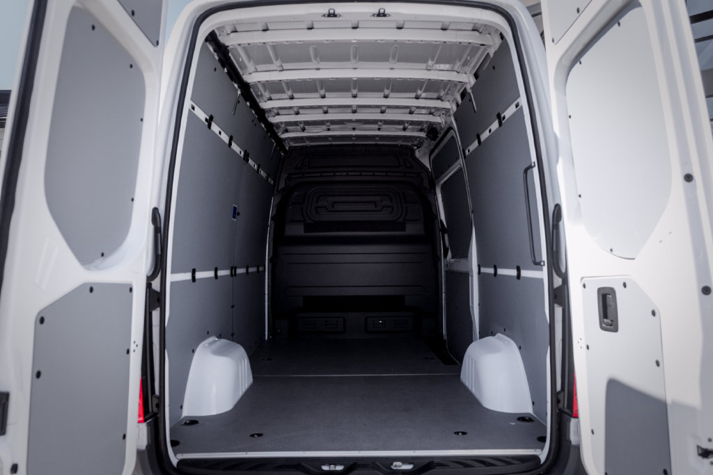 Used 2026 Mercedes-Benz Sprinter 2500 image 11