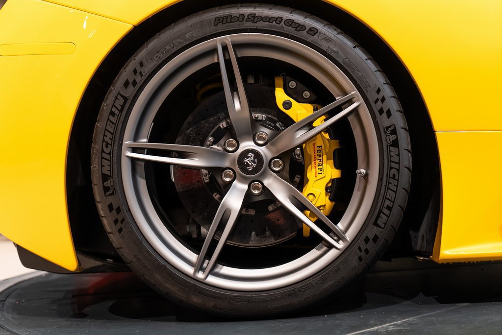 Certified 2015 Ferrari 458 Speciale A RWD image 15
