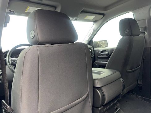 Used 2023 Chevrolet Silverado 1500 Custom RWD image 37