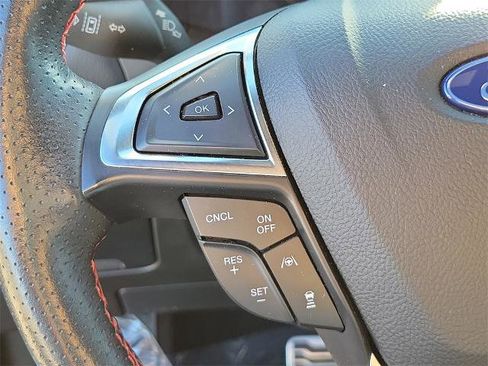 Certified 2020 Ford Edge ST-Line image 25