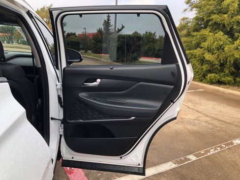 Used 2019 Hyundai Santa Fe AWD image 20