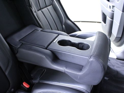 Used 2017 Land Rover Range Rover Sport HSE image 15