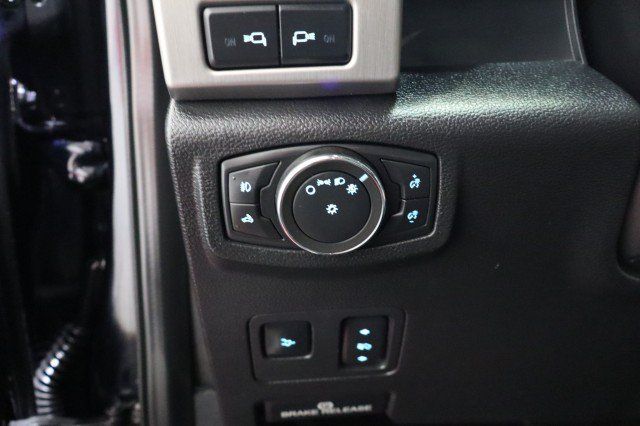 Used 2021 Ford F450 Platinum w/ FX4 Off-Road Package AWD/4WD image 42