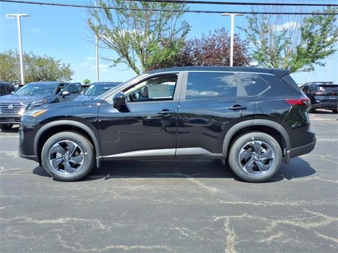 New 2025 Nissan Rogue SV image 3