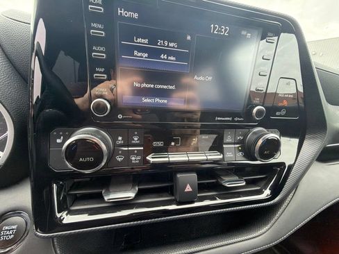 Used 2022 Toyota Highlander XSE AWD/4WD image 24