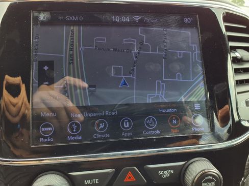 Used 2019 Jeep Grand Cherokee Altitude RWD image 7