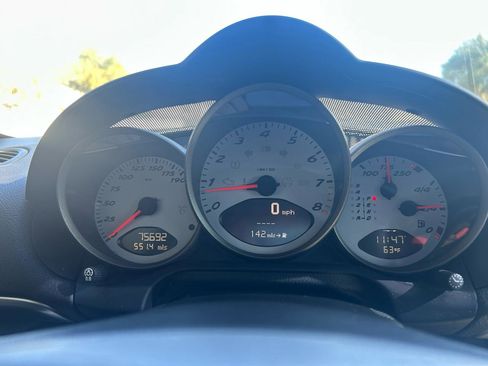Used 2006 Porsche Cayman S image 13