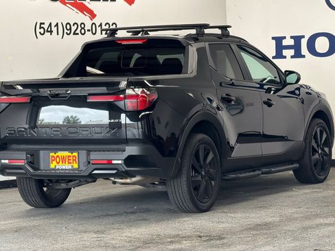 Used 2024 Hyundai Santa Cruz Night AWD/4WD image 3