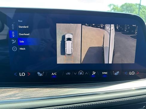 New 2026 Chevrolet Suburban Z71 w/ Z71 Off-Road Package AWD/4WD image 44