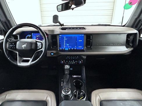 Used 2024 Ford Bronco Wildtrak AWD/4WD image 13